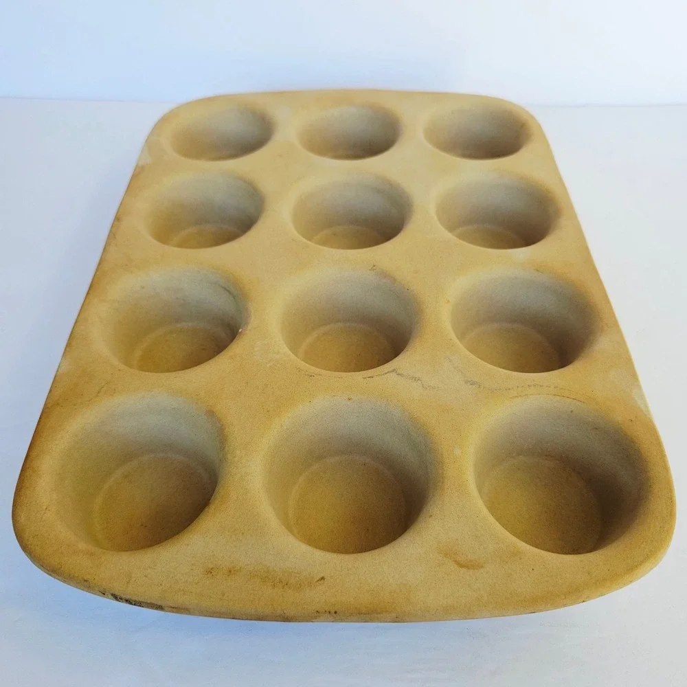 Vintage Pampered Chef Stoneware Muffin Pan 1465 Family Heritage Classics Baking